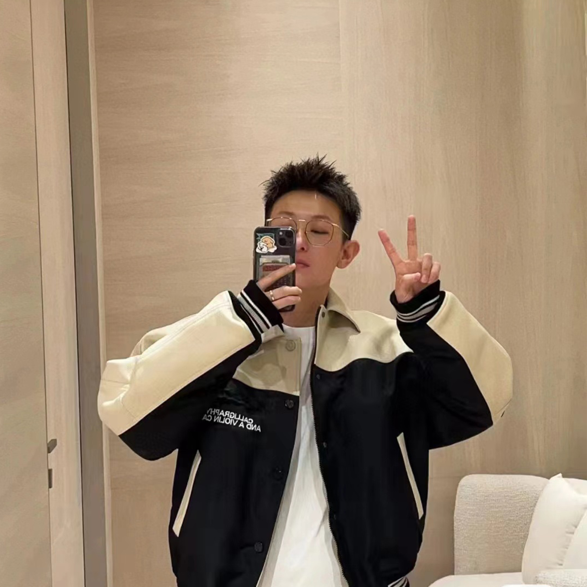 ルイ・ヴィトン LV 23Fw コントラストカラーパッチワークスタジャン 詳細画像 1