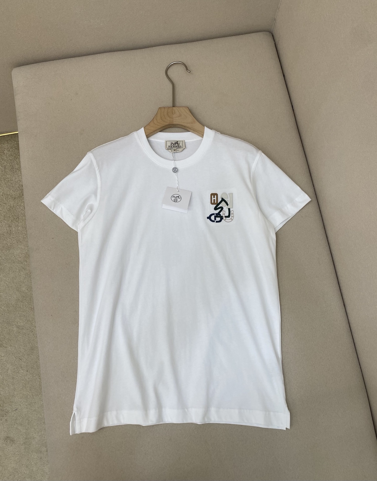 da7956013b0633d0abc6cce2f48fd04a_1747892370_1817.jpg