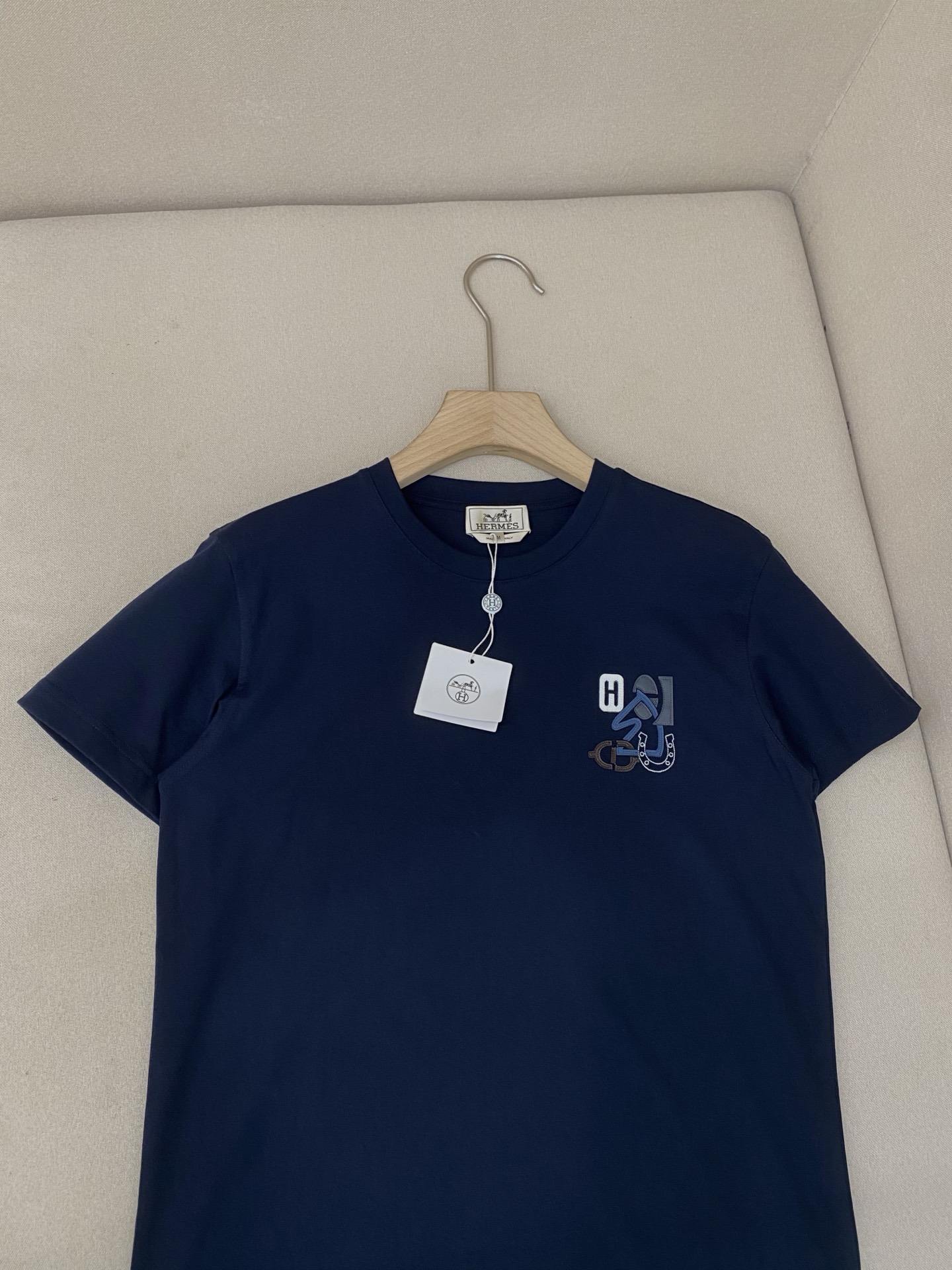 da7956013b0633d0abc6cce2f48fd04a_1747892415_2466.jpg