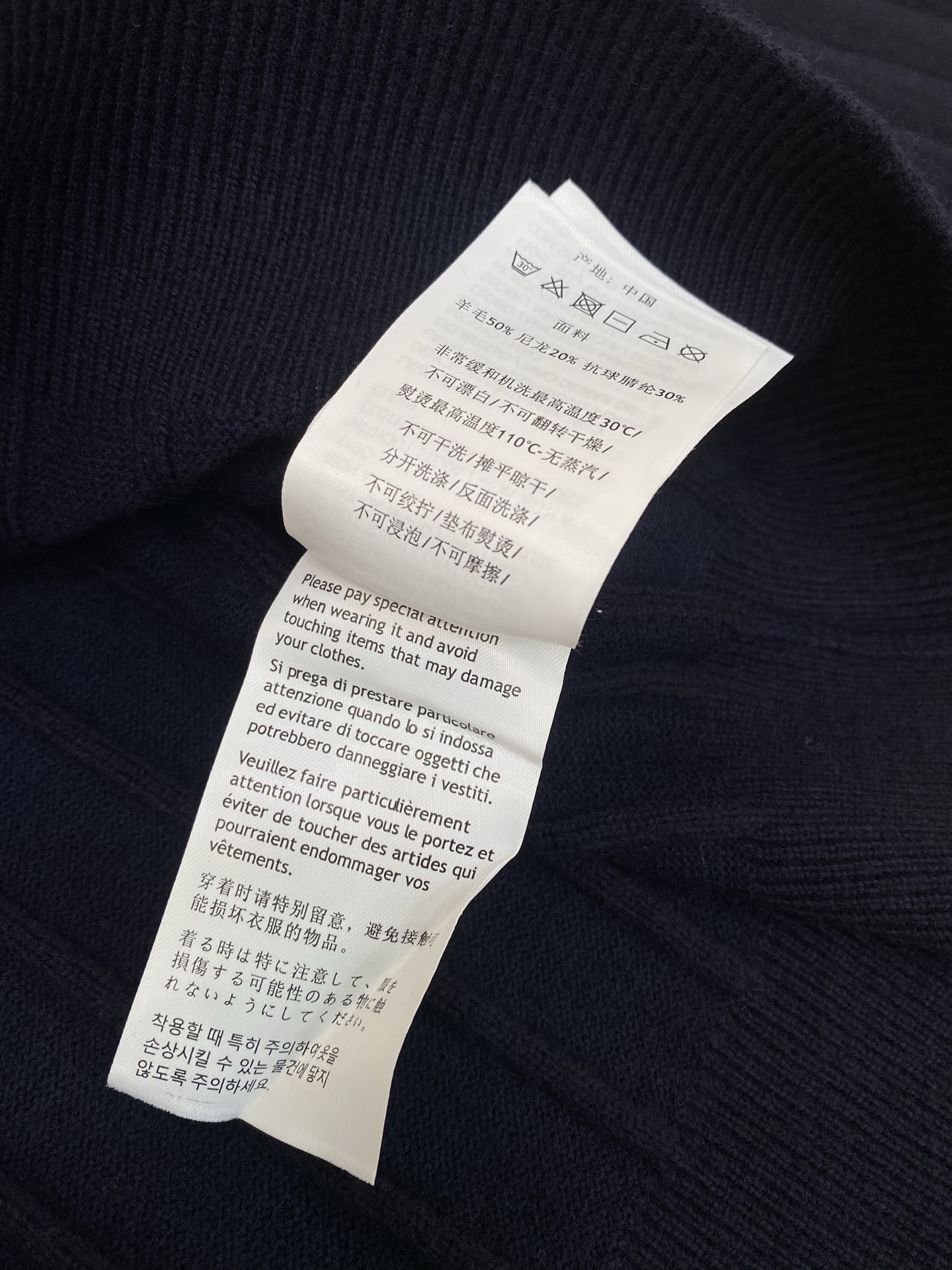 aaee440b23ebe463bc5741e213f796dc_1761099945_0244.jpg aaee440b23ebe463bc5741e213f796dc_1761099945_0244.jpg