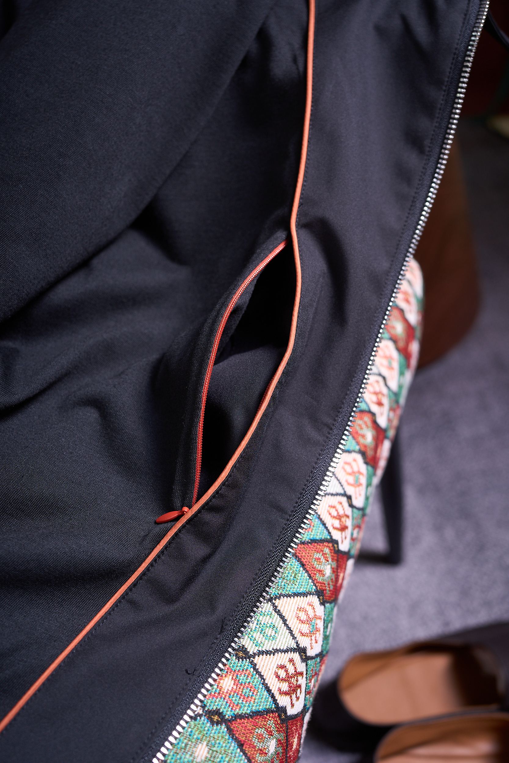 e2717edede5562768c4a0fa577a9a7bd_1761626662_09.jpg e2717edede5562768c4a0fa577a9a7bd_1761626662_09.jpg