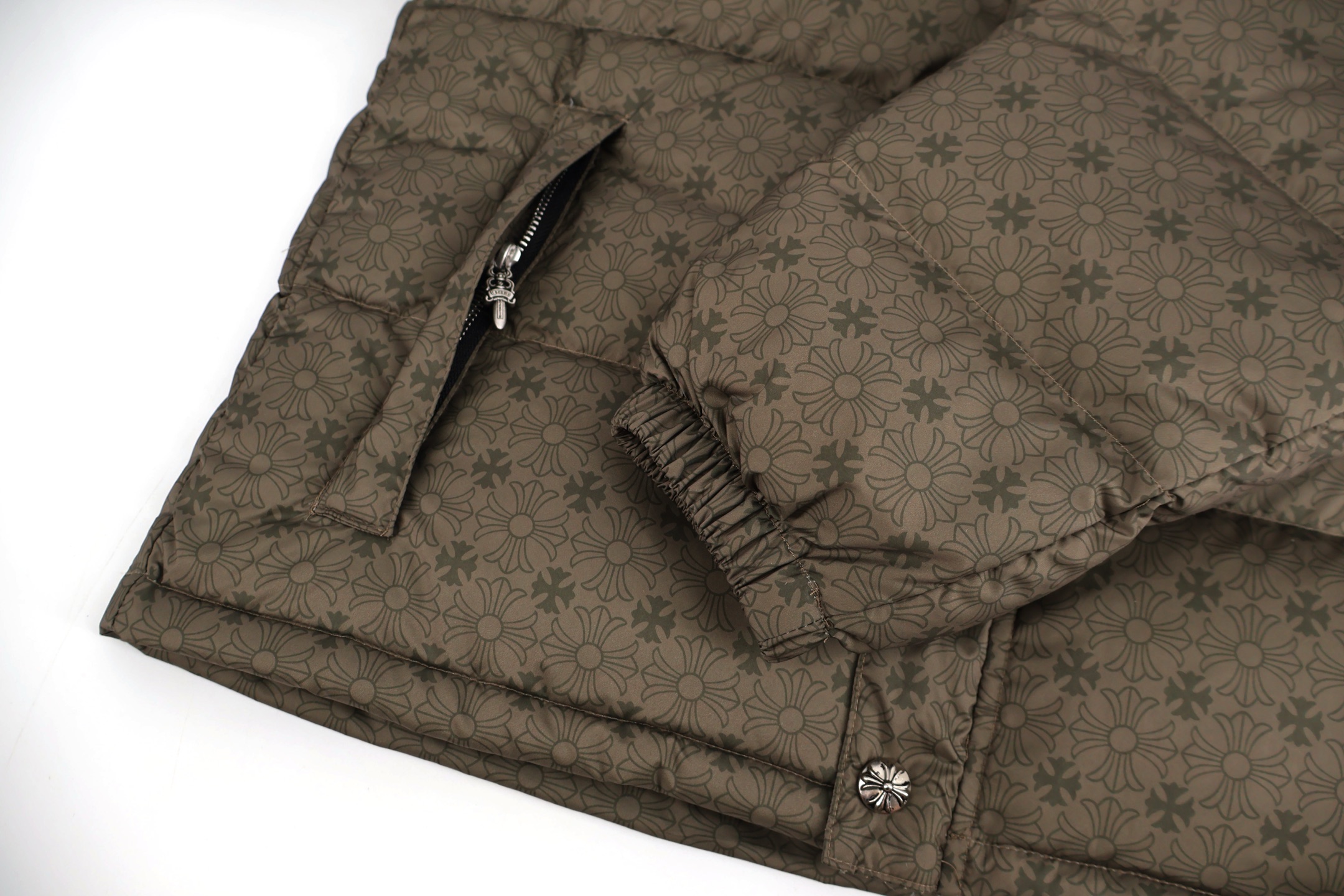 64874b3448a963b483ac56355f7c8a70_1763520173_9508.jpg 64874b3448a963b483ac56355f7c8a70_1763520173_9508.jpg