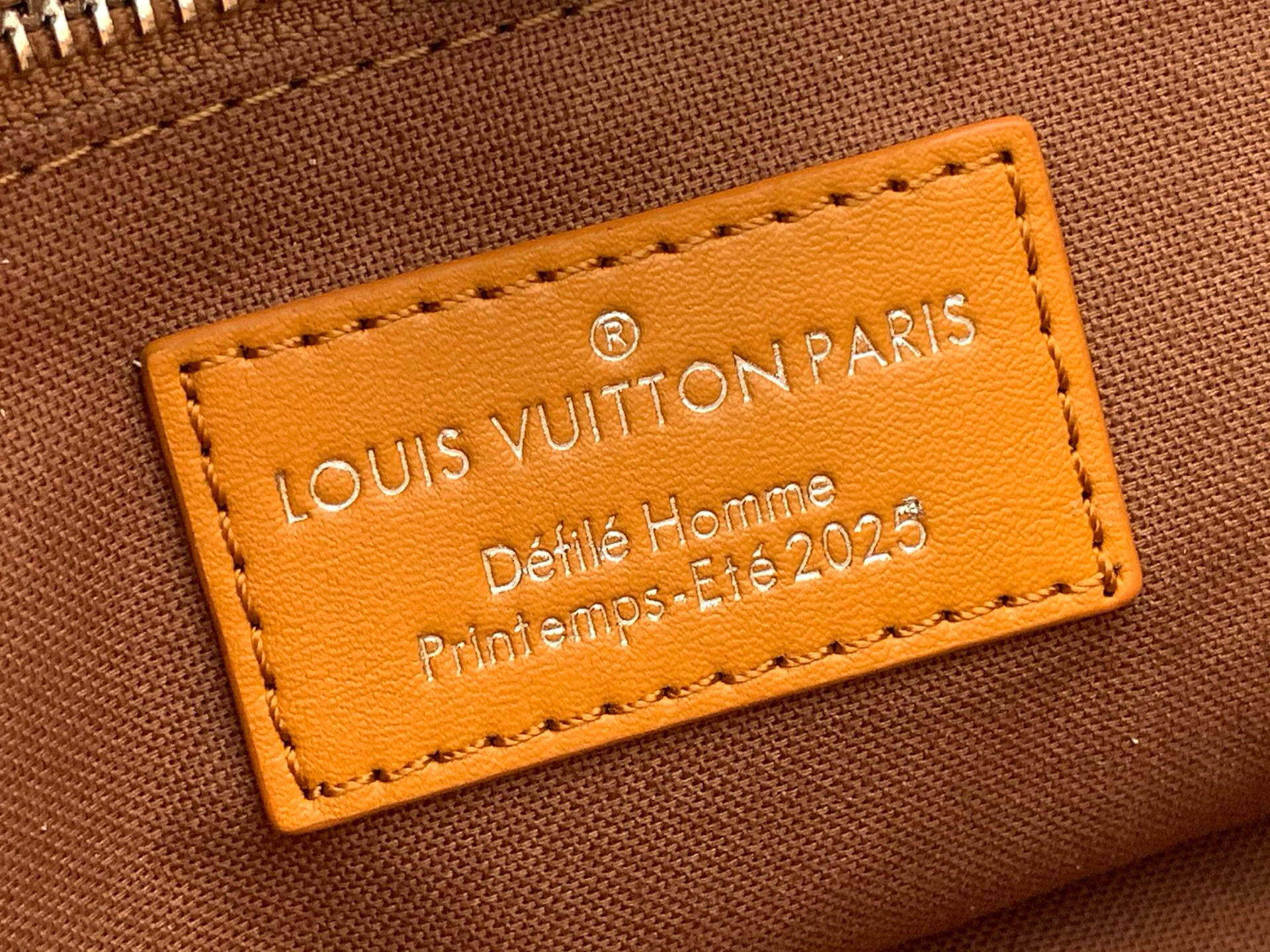 64874b3448a963b483ac56355f7c8a70_1763620550_9685.jpg 64874b3448a963b483ac56355f7c8a70_1763620550_9685.jpg