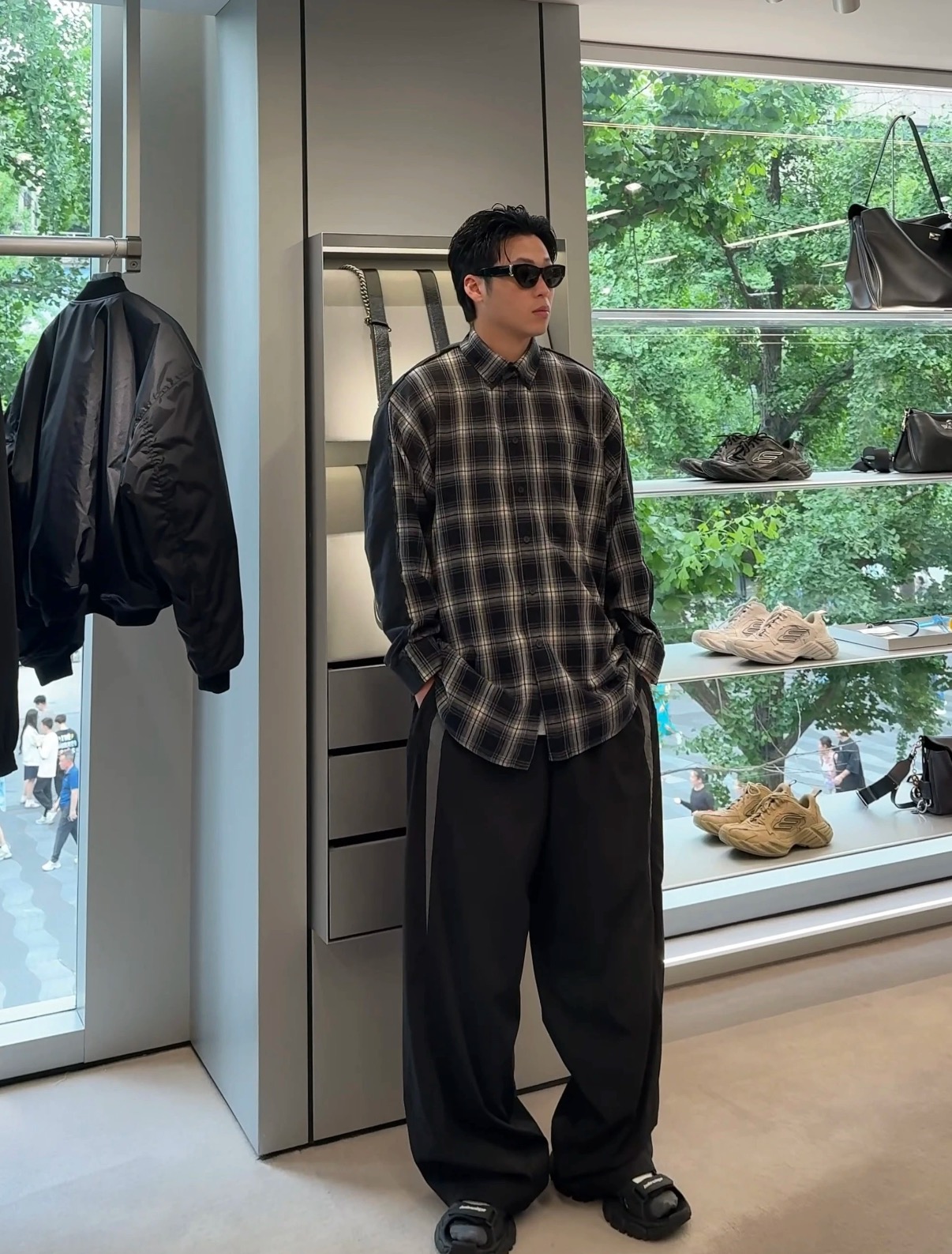 67def38dba28ac58e03f0b8c161d703b_1764218449_7172.jpg 67def38dba28ac58e03f0b8c161d703b_1764218449_7172.jpg