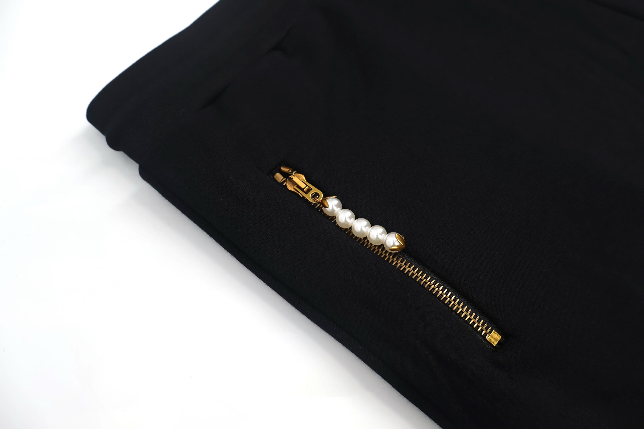 a3df9d3aea68aeb157c7a001c36c5571_1761967151_6192.jpg a3df9d3aea68aeb157c7a001c36c5571_1761967151_6192.jpg