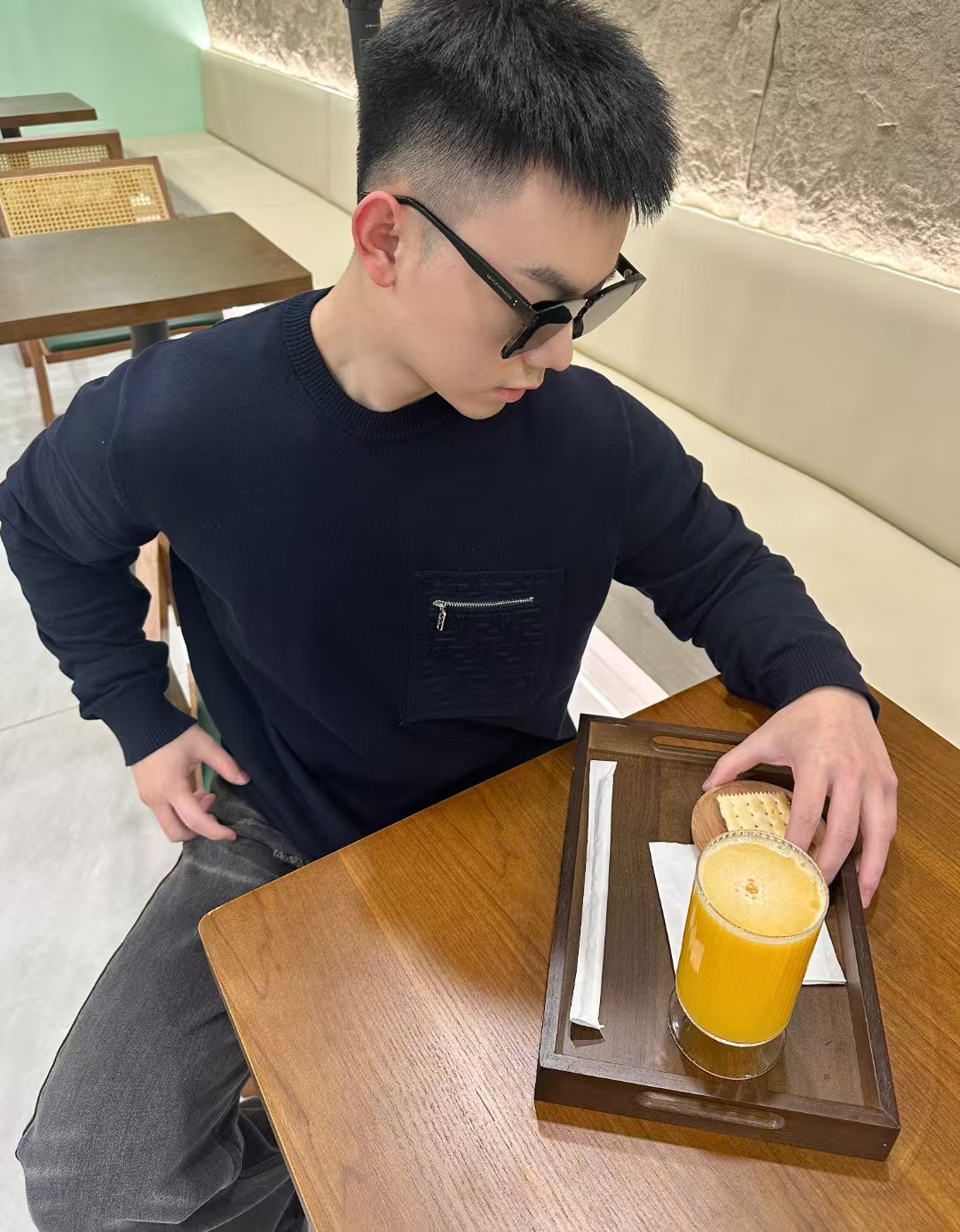 bf63eaf371a004bb1a5df9a7edf937f8_1763003906_3016.jpg bf63eaf371a004bb1a5df9a7edf937f8_1763003906_3016.jpg