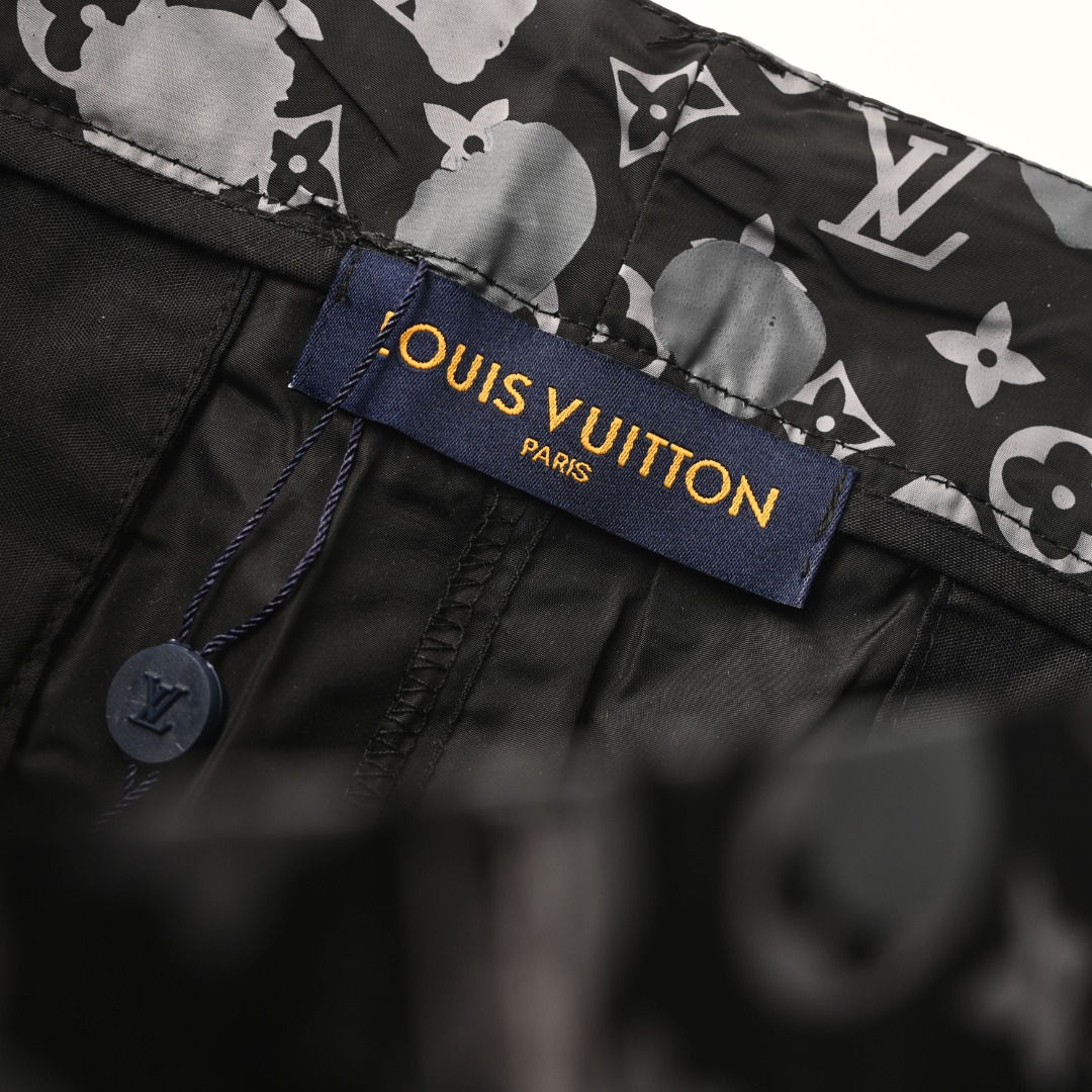 d8b56700f2abc0eeb15cea9fb705a3df_1763179043_0343.jpg d8b56700f2abc0eeb15cea9fb705a3df_1763179043_0343.jpg