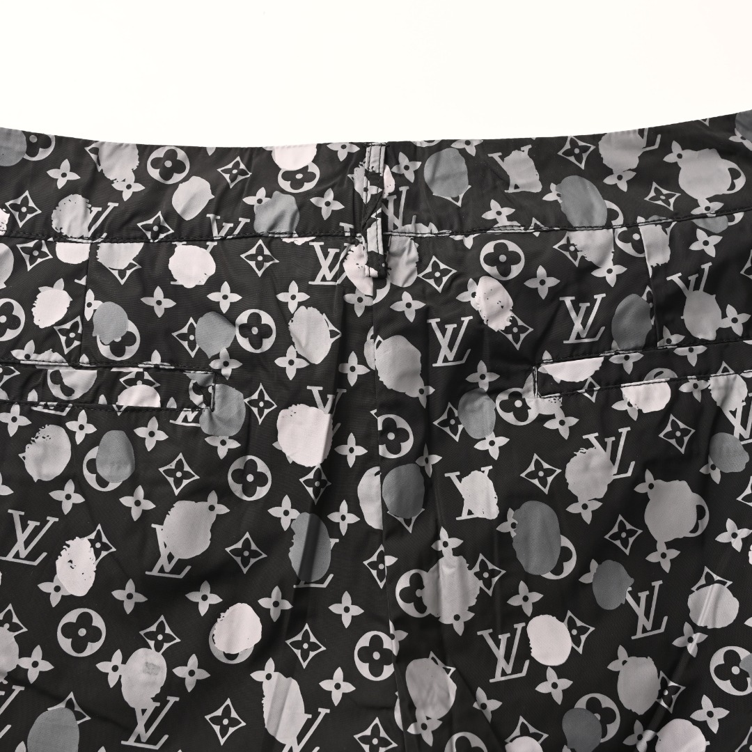 d8b56700f2abc0eeb15cea9fb705a3df_1763179045_9064.jpg d8b56700f2abc0eeb15cea9fb705a3df_1763179045_9064.jpg