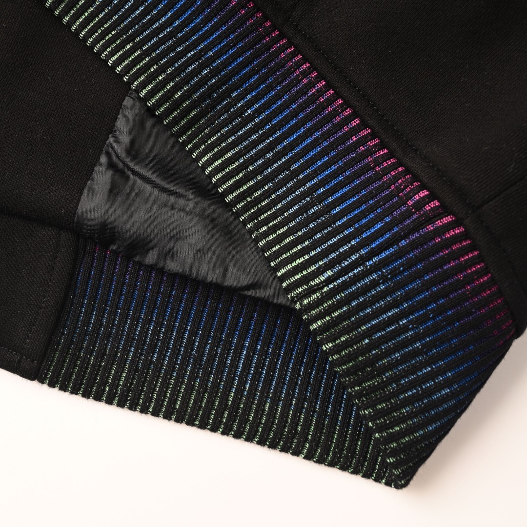 d8b56700f2abc0eeb15cea9fb705a3df_1763180306_4727.jpg d8b56700f2abc0eeb15cea9fb705a3df_1763180306_4727.jpg