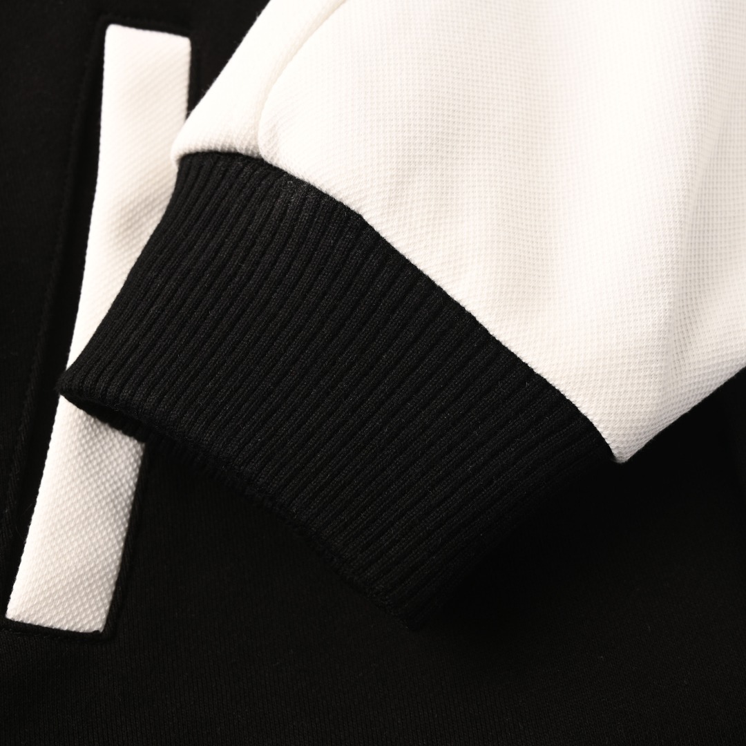 d8b56700f2abc0eeb15cea9fb705a3df_1763180315_2511.jpg d8b56700f2abc0eeb15cea9fb705a3df_1763180315_2511.jpg