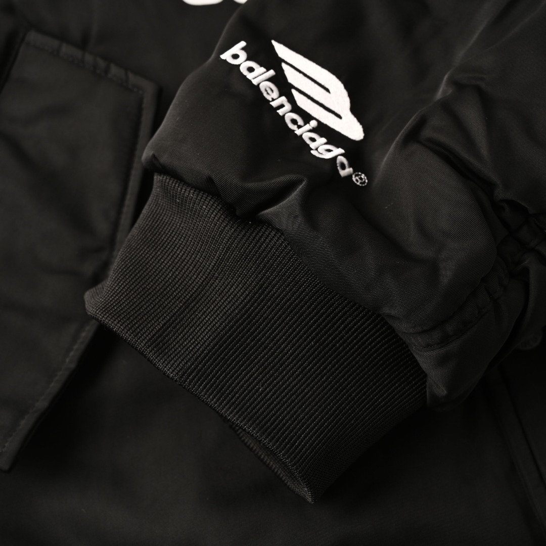 d8b56700f2abc0eeb15cea9fb705a3df_1763182286_2601.jpg d8b56700f2abc0eeb15cea9fb705a3df_1763182286_2601.jpg