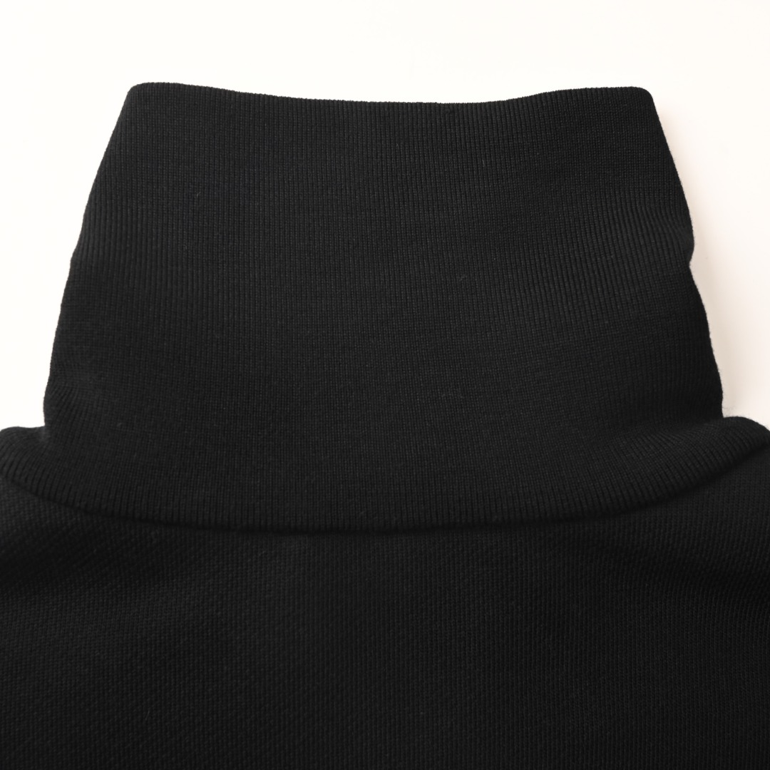 0d4385008657b58f7a9498417ba6e7b4_1764644460_3575.jpg 0d4385008657b58f7a9498417ba6e7b4_1764644460_3575.jpg