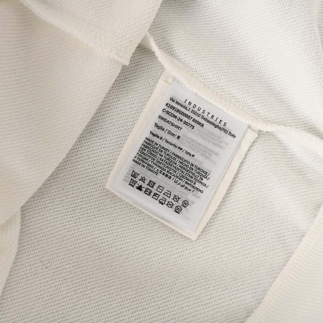 0d4385008657b58f7a9498417ba6e7b4_1764647931_3905.jpg 0d4385008657b58f7a9498417ba6e7b4_1764647931_3905.jpg