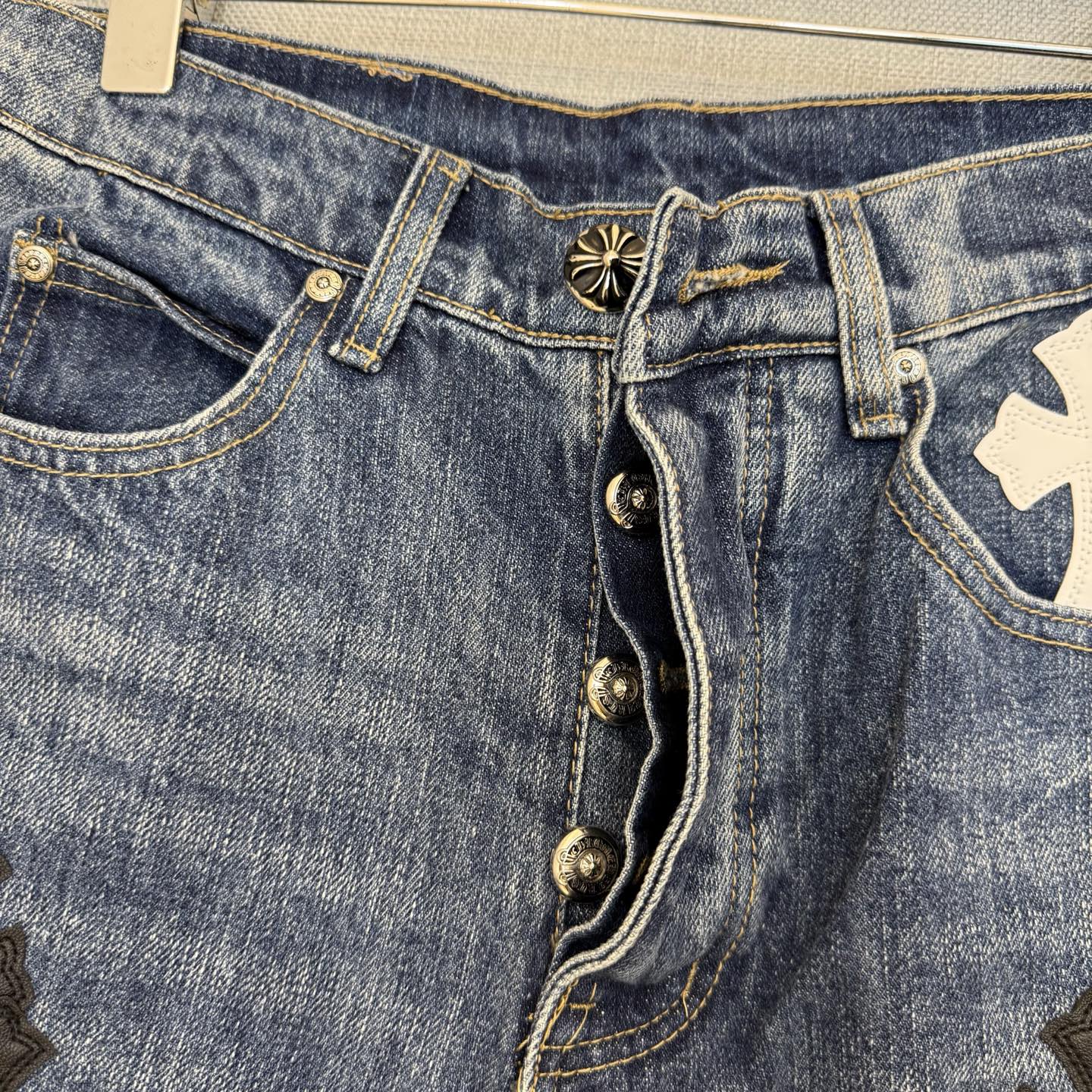 35e15d0c60ab1672df9849b5055213c0_1765522093_7286.jpg 35e15d0c60ab1672df9849b5055213c0_1765522093_7286.jpg