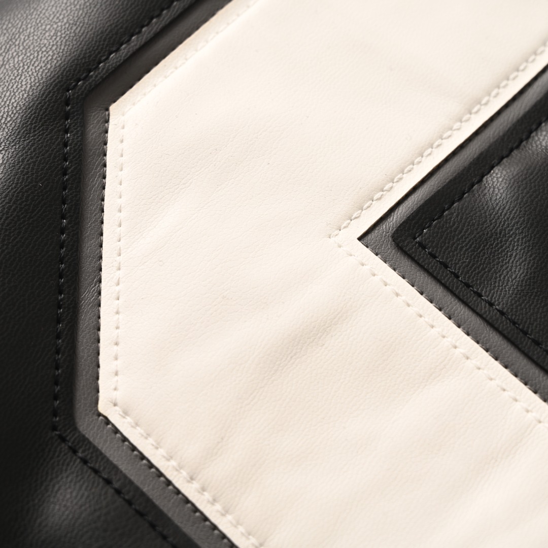 35e15d0c60ab1672df9849b5055213c0_1765598131_5277.jpg 35e15d0c60ab1672df9849b5055213c0_1765598131_5277.jpg