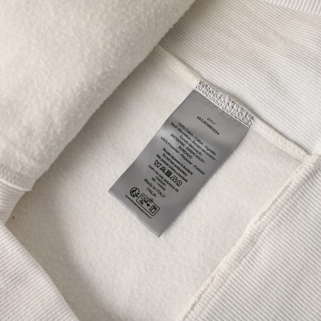 35e15d0c60ab1672df9849b5055213c0_1765855177_7297.jpg 35e15d0c60ab1672df9849b5055213c0_1765855177_7297.jpg