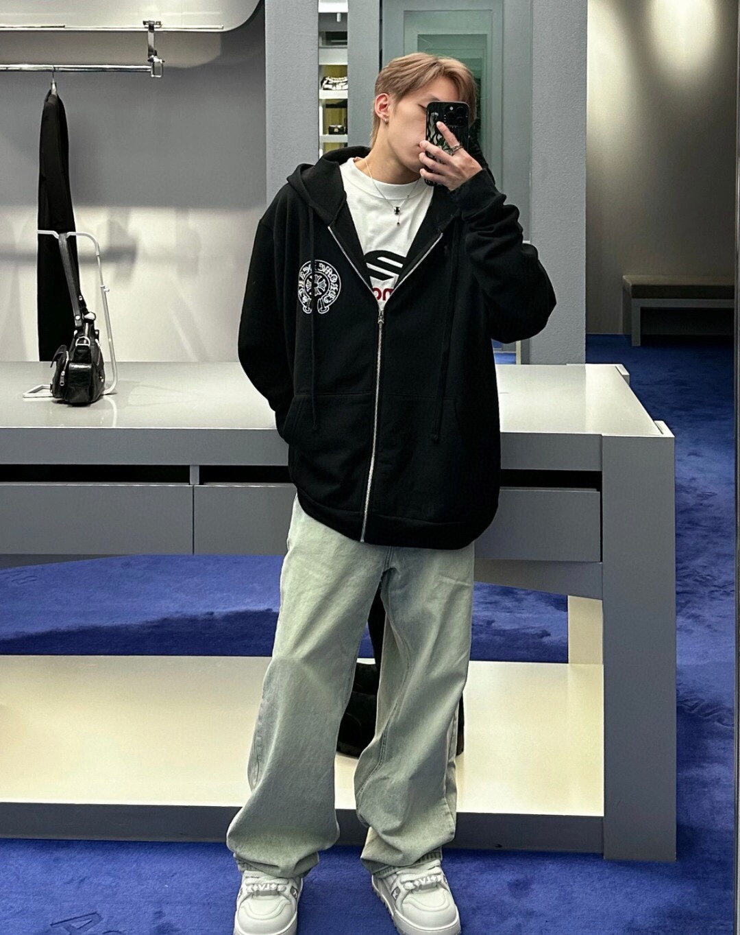 35e15d0c60ab1672df9849b5055213c0_1765856103_5948.jpg 35e15d0c60ab1672df9849b5055213c0_1765856103_5948.jpg