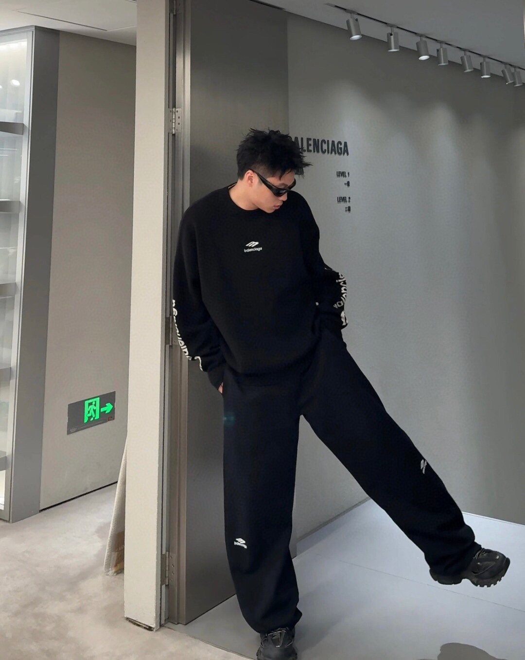 35e15d0c60ab1672df9849b5055213c0_1765858980_3979.jpg 35e15d0c60ab1672df9849b5055213c0_1765858980_3979.jpg