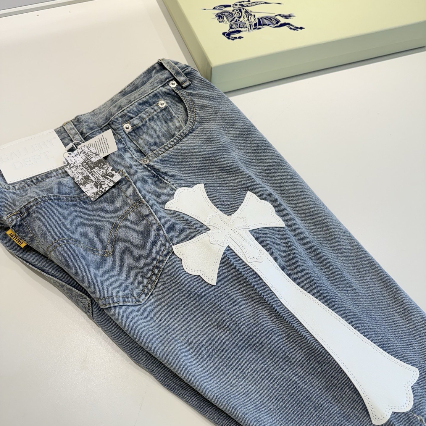 5c7cd935816be26e497af4b321462edc_1765522540_561.jpg 5c7cd935816be26e497af4b321462edc_1765522540_561.jpg