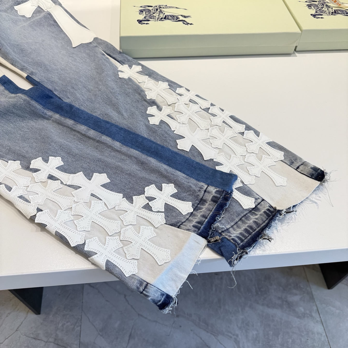 5c7cd935816be26e497af4b321462edc_1765522544_6829.jpg 5c7cd935816be26e497af4b321462edc_1765522544_6829.jpg