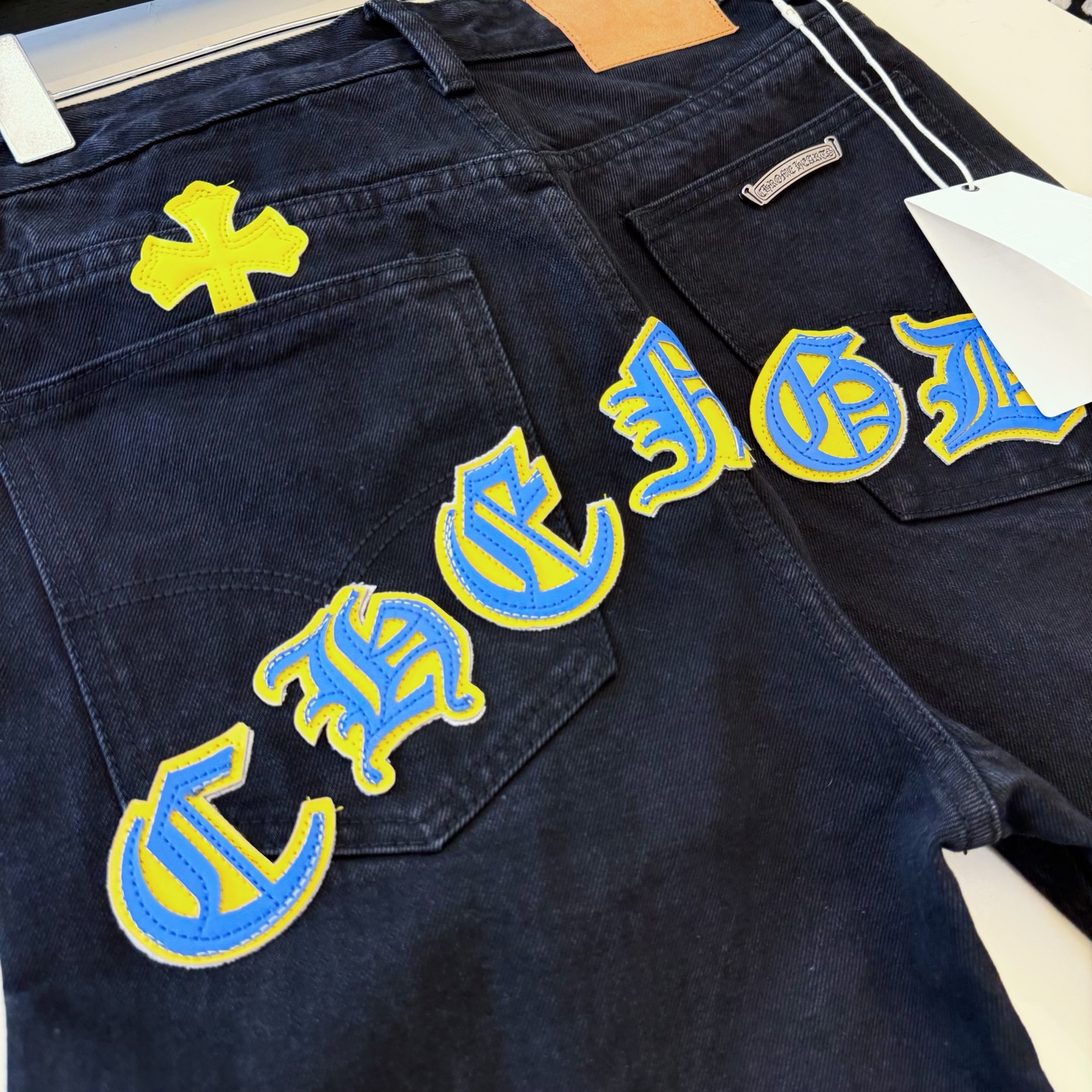 5c7cd935816be26e497af4b321462edc_1765522642_8574.jpg 5c7cd935816be26e497af4b321462edc_1765522642_8574.jpg