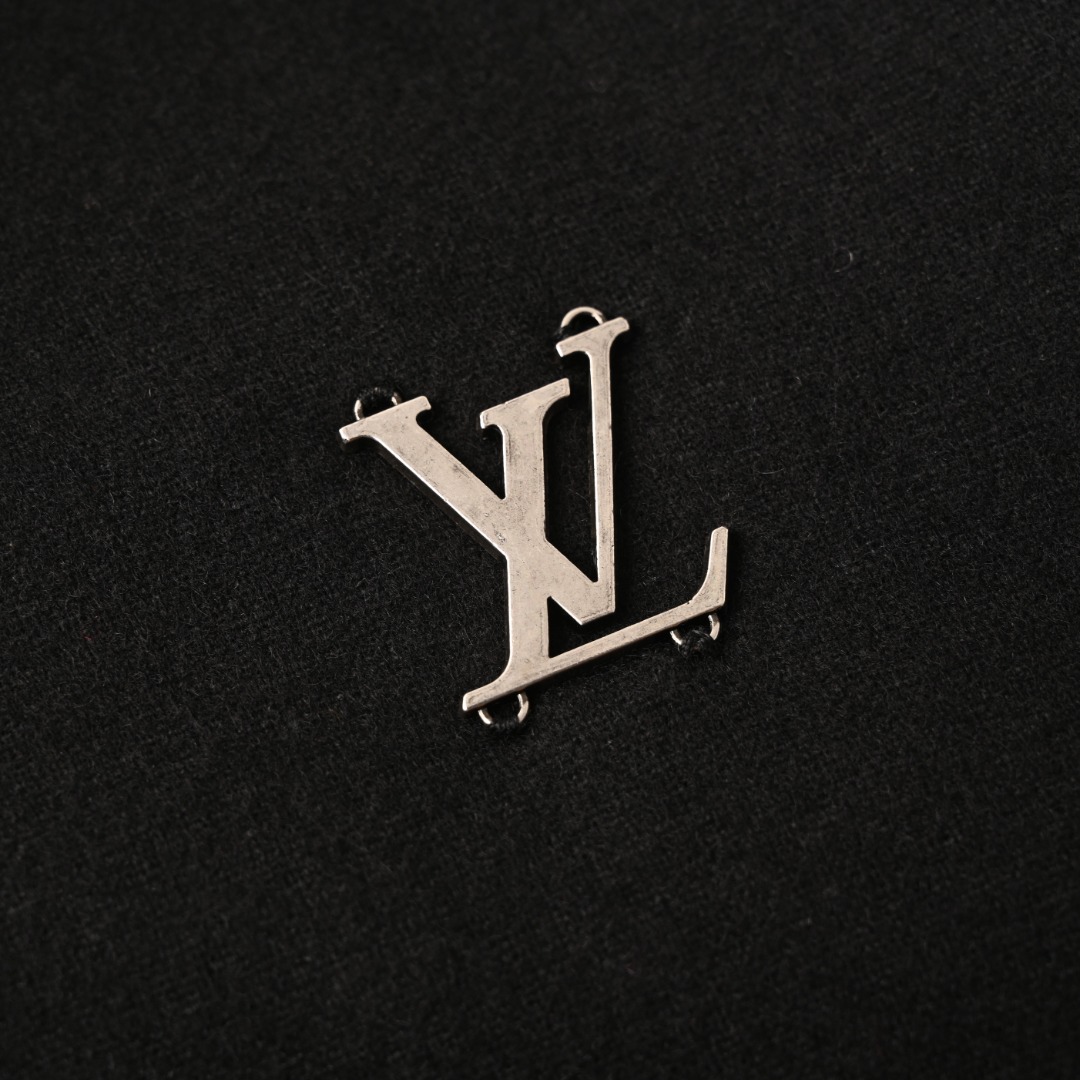 83f5a42cb405c30ac74e30a93d907fe0_1765169872_9097.jpg 83f5a42cb405c30ac74e30a93d907fe0_1765169872_9097.jpg