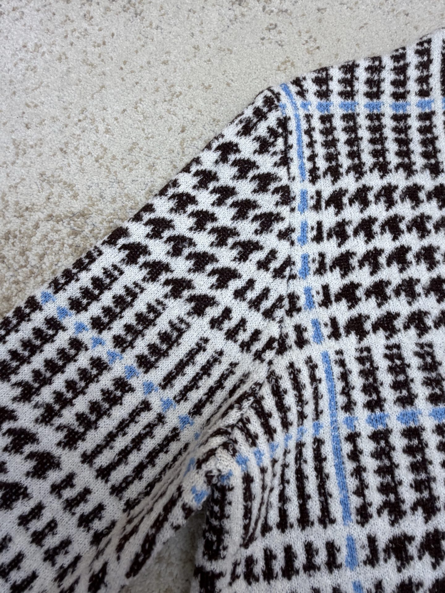 83f5a42cb405c30ac74e30a93d907fe0_1765347678_6981.jpg 83f5a42cb405c30ac74e30a93d907fe0_1765347678_6981.jpg