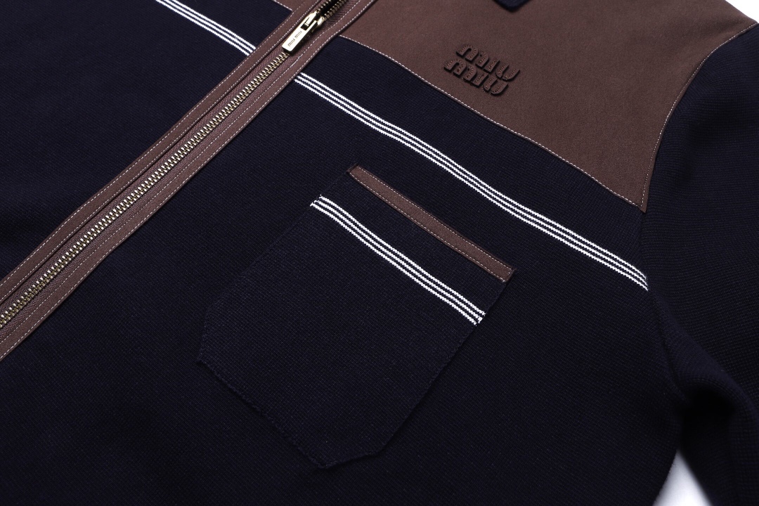 9aa302bc21bc696517d9d56cdd075e32_1766117108_9653.jpg 9aa302bc21bc696517d9d56cdd075e32_1766117108_9653.jpg