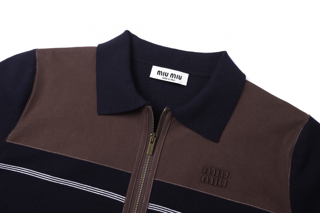 9aa302bc21bc696517d9d56cdd075e32_1766117109_468.jpg 9aa302bc21bc696517d9d56cdd075e32_1766117109_468.jpg