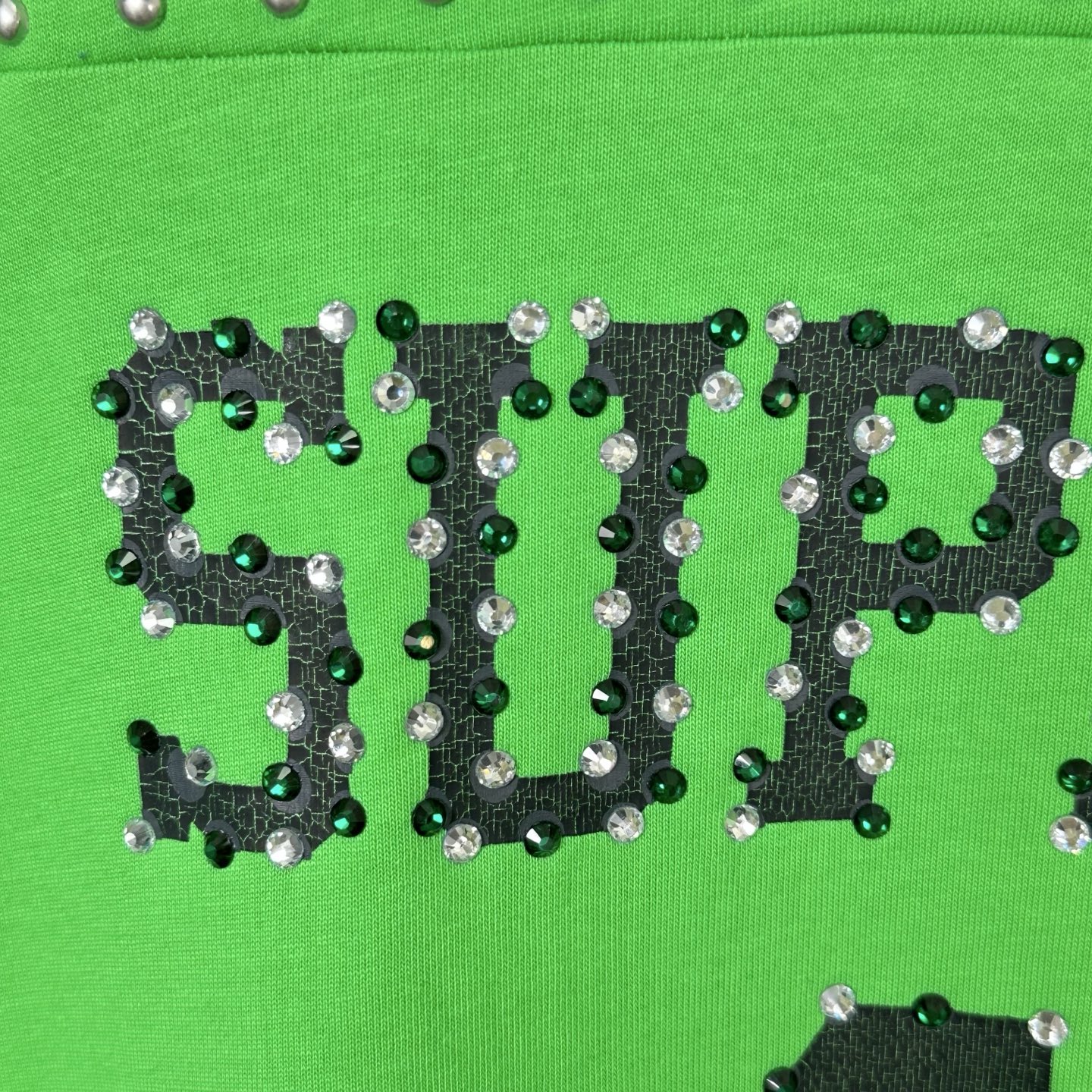 d951e5e7a6675972242b83e936b8b920_1780113047_0823.jpg