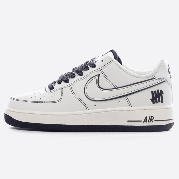 UNDEFEATED x Air Force 1´07″ベージュ/ブラック3M”（H12）HL5263-896