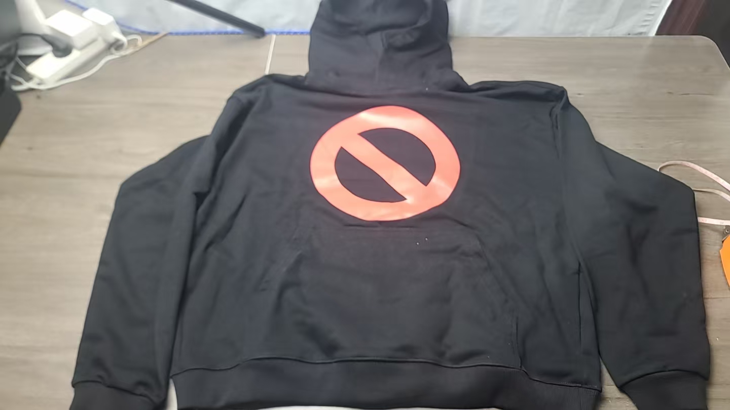 Balenciaga No Entry Sweatshirt  The hangtag needs to be purchased separately