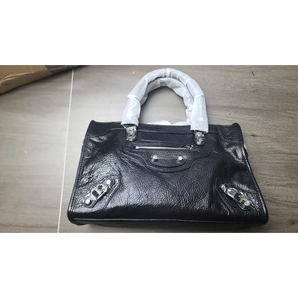 Balenciaga Le City Small Bag in Black 7977892AA9S1000