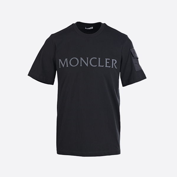 モンクレール スリーブポケットTシャツ ブラック