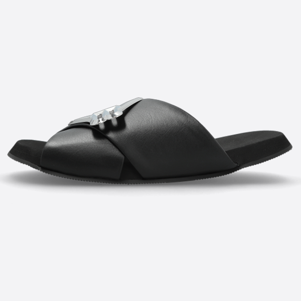 バレンシアガ ブラックレザースライド ロゴ入り 828478WB2211010
