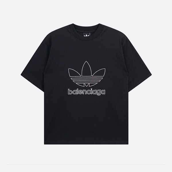 バレンシアガ x アディダス アウトラインロゴ Tシャツ（ブラック）