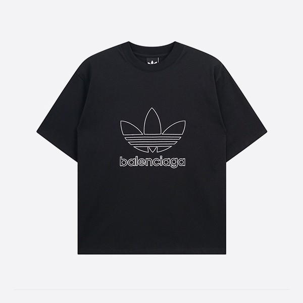 バレンシアガ x アディダス アウトラインロゴ Tシャツ（ブラック）