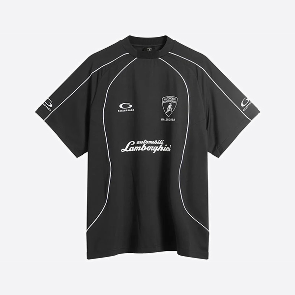バレンシアガ アウトモビリ ランボルギーニ オーバーサイズ サッカーTシャツ（ブラック）