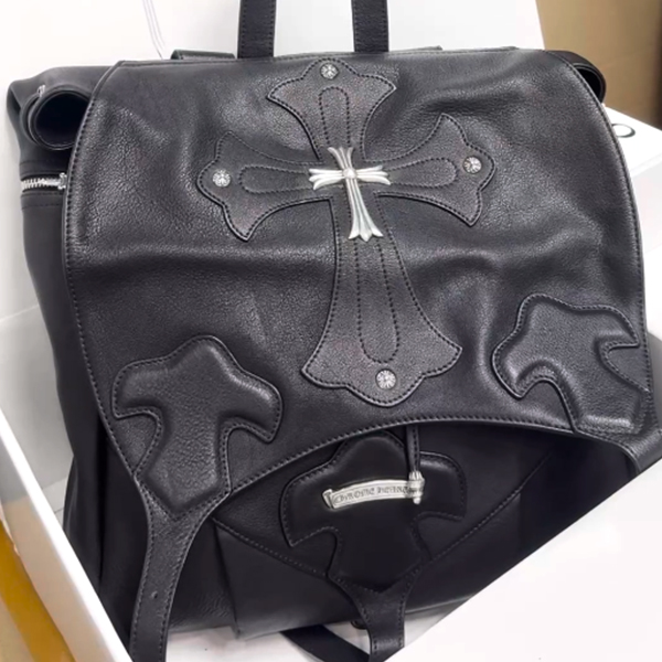 クロームハーツ クロスレザーバックパック