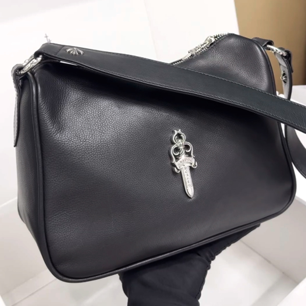 クロームハーツ 宝軒 ビッグチキンナゲット