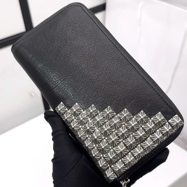 クロームハーツ クロススタッズ クラッチウォレット