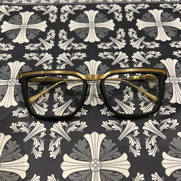 クロームハーツ ブラック×ゴールド「宝剣＆短剣」眼鏡