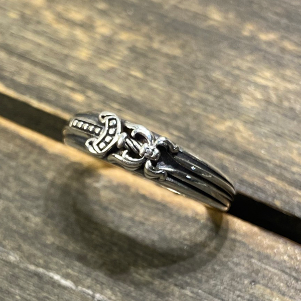 クロームハーツ ソードリング