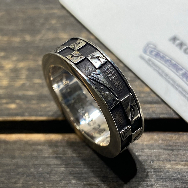 クロームハーツ マティ・ボーイ サウザンド・アイズ リング