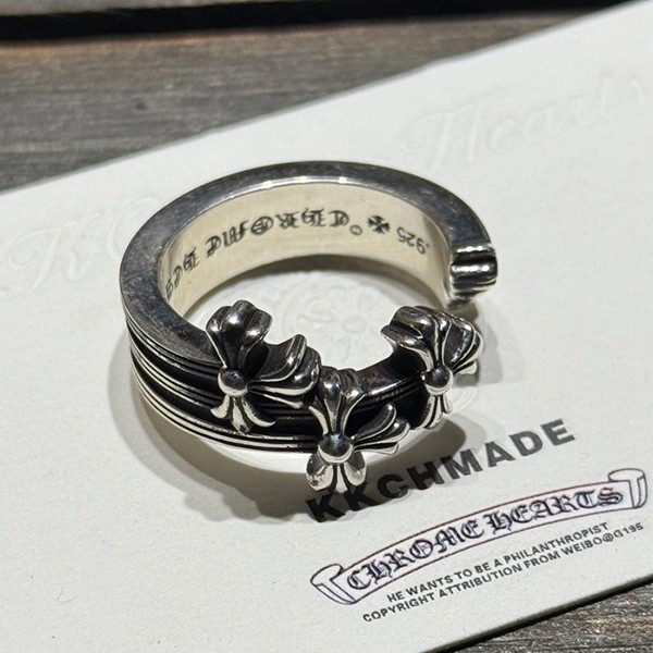 クロームハーツ トリプルクロスリング