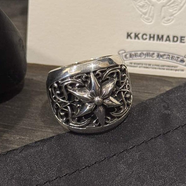 クロームハーツ 楕円形の六芒星のつるリング