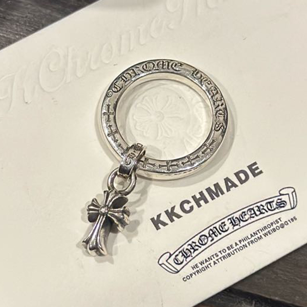 クロームハーツ 3mmクロスペンダントリング