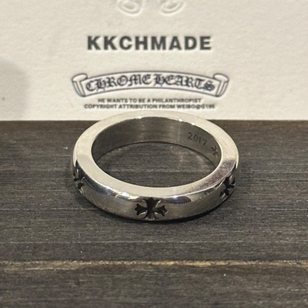 クロームハーツ ラウンドクロスリング