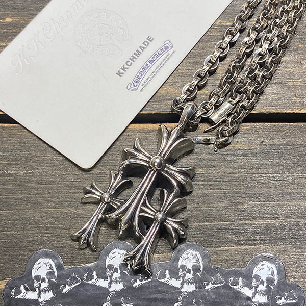 クロームハーツ ヘビーサーティークロス+PPレターチェーン