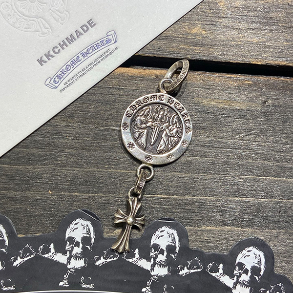 クロームハーツ ベイビーファットエンジェル